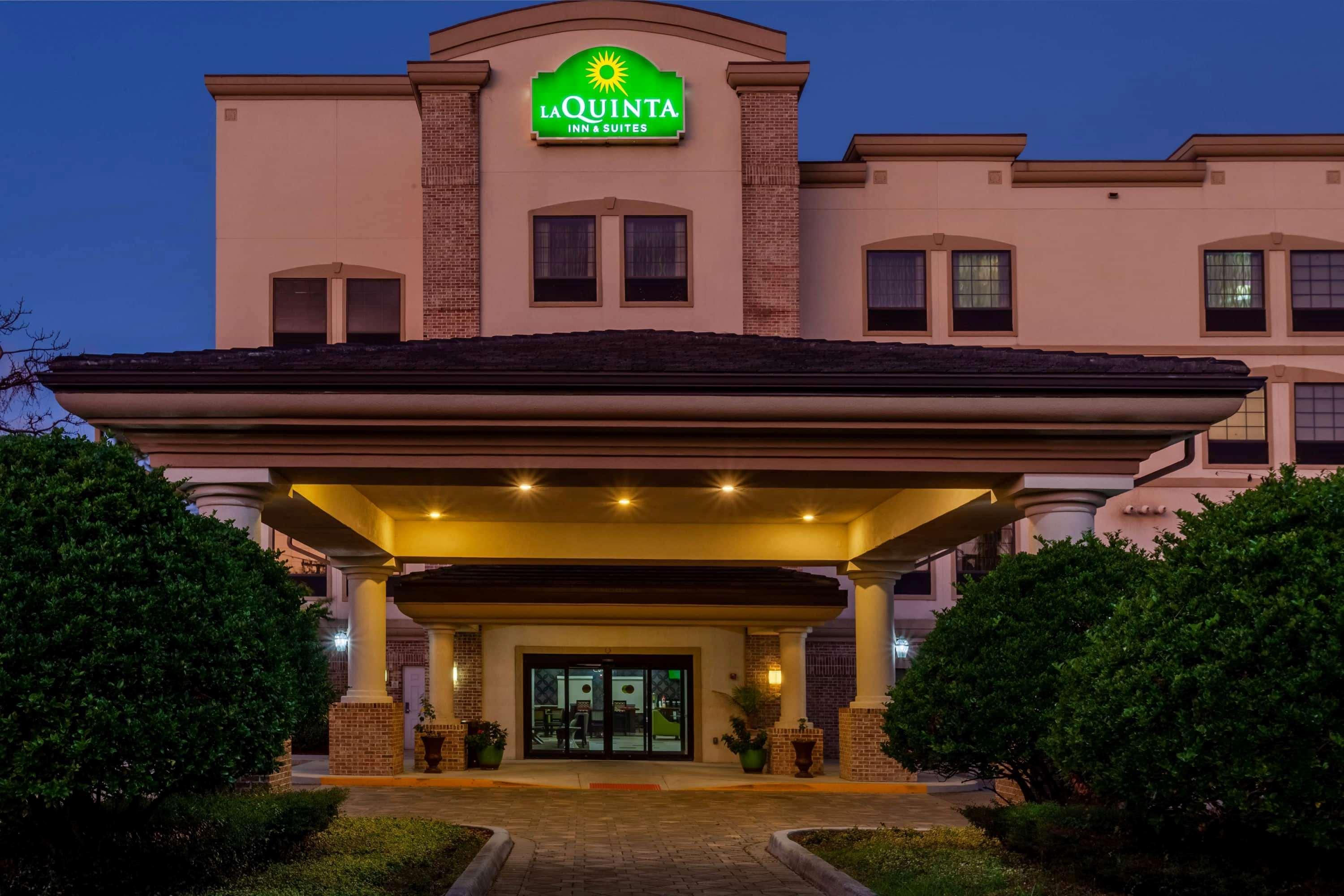 La Quinta By Wyndham Port Orange / Daytona Hotel Exterior photo