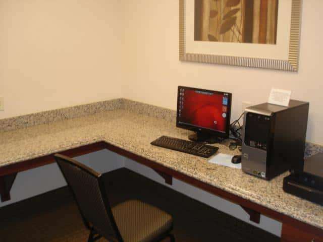 La Quinta By Wyndham Port Orange / Daytona Hotel Facilities photo